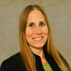 Belth Shelly headshot